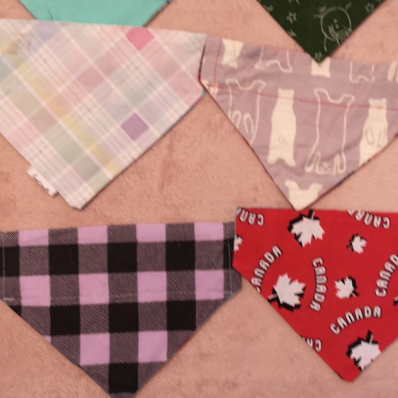 12 over the collar reversible dog bandana - Picture 10 of 10